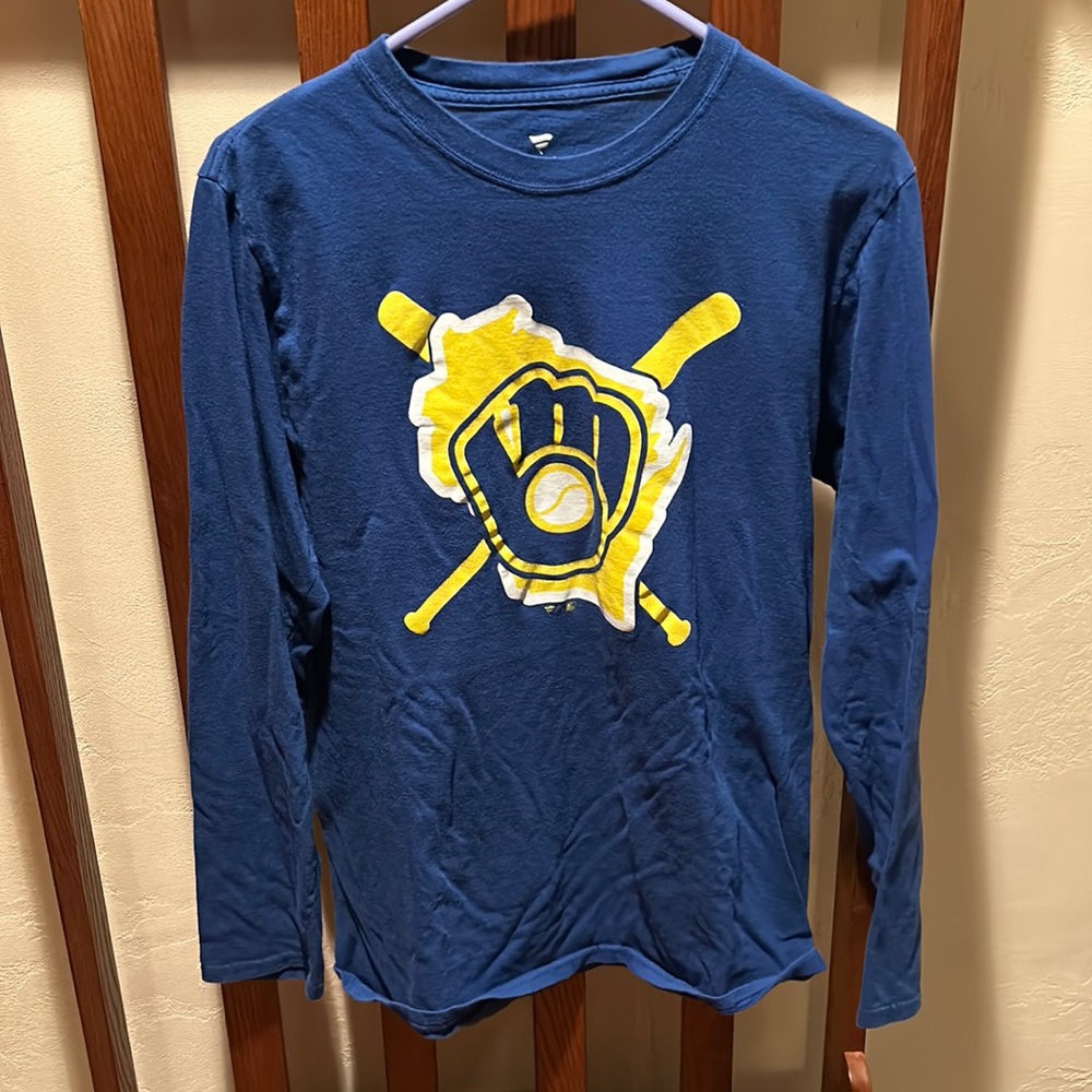 Milwaukee brewer long sleeve shirt